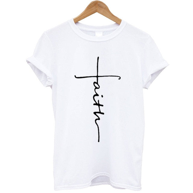 Camiseta feminina com estampa de Jesus